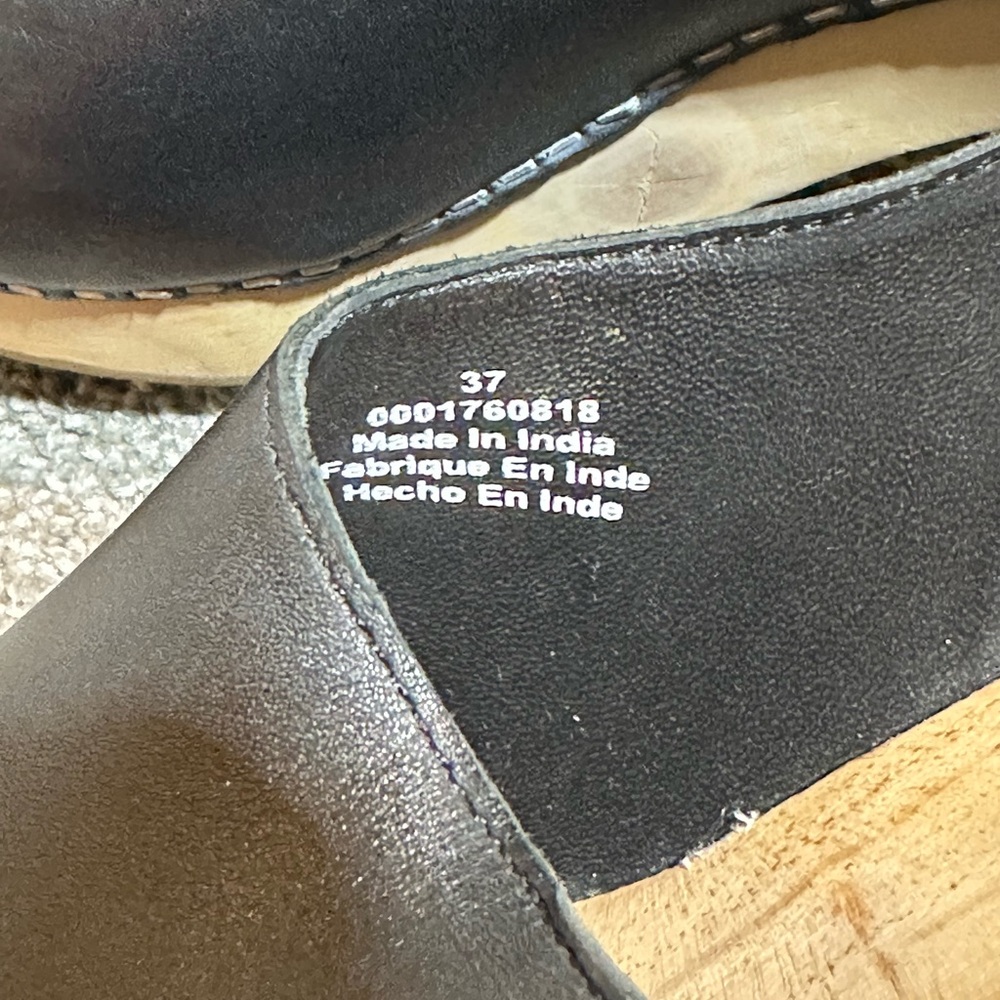 Free People / Genuine Leather Wooden Clogs / EU 37 (US 7) - Picture 6 of 11